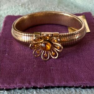 Vintage Coro Elegant Gold Bracelet with Amber Stone
